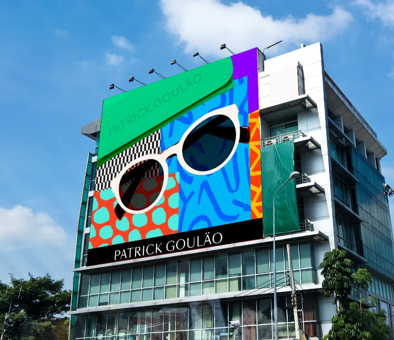 Large-format banner application