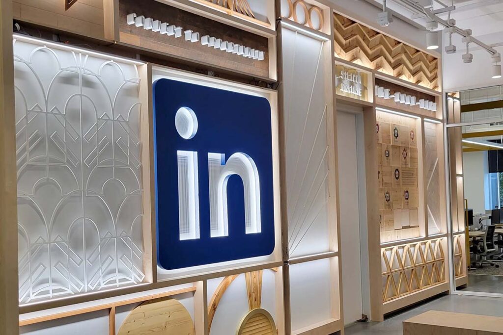 LinkedIn: workplace wallcoverings